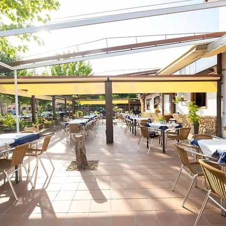 Ferienhaus Gemuetlicher Ferienbungalow Isabena By Interhome