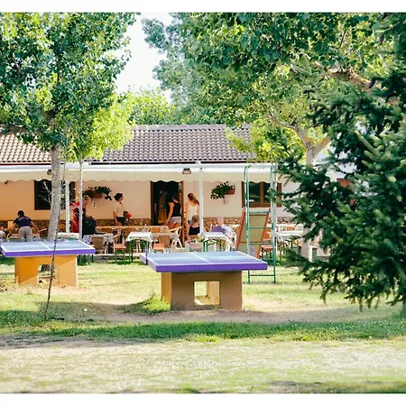 Gemuetlicher Ferienbungalow Isabena By Interhome